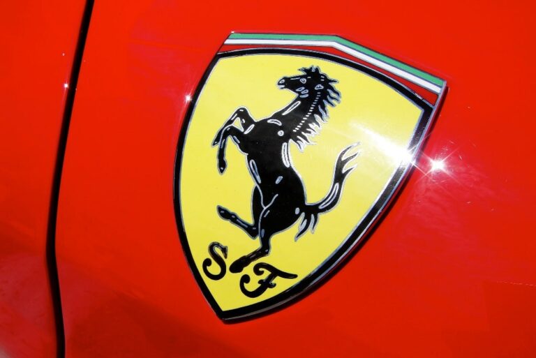 Ferrari Badge: The Story Behind the Prancing Horse Emblem